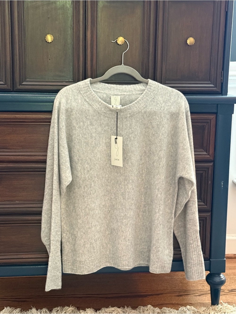 Joie Cashmere Women's Light Gray Crewneck Sweater